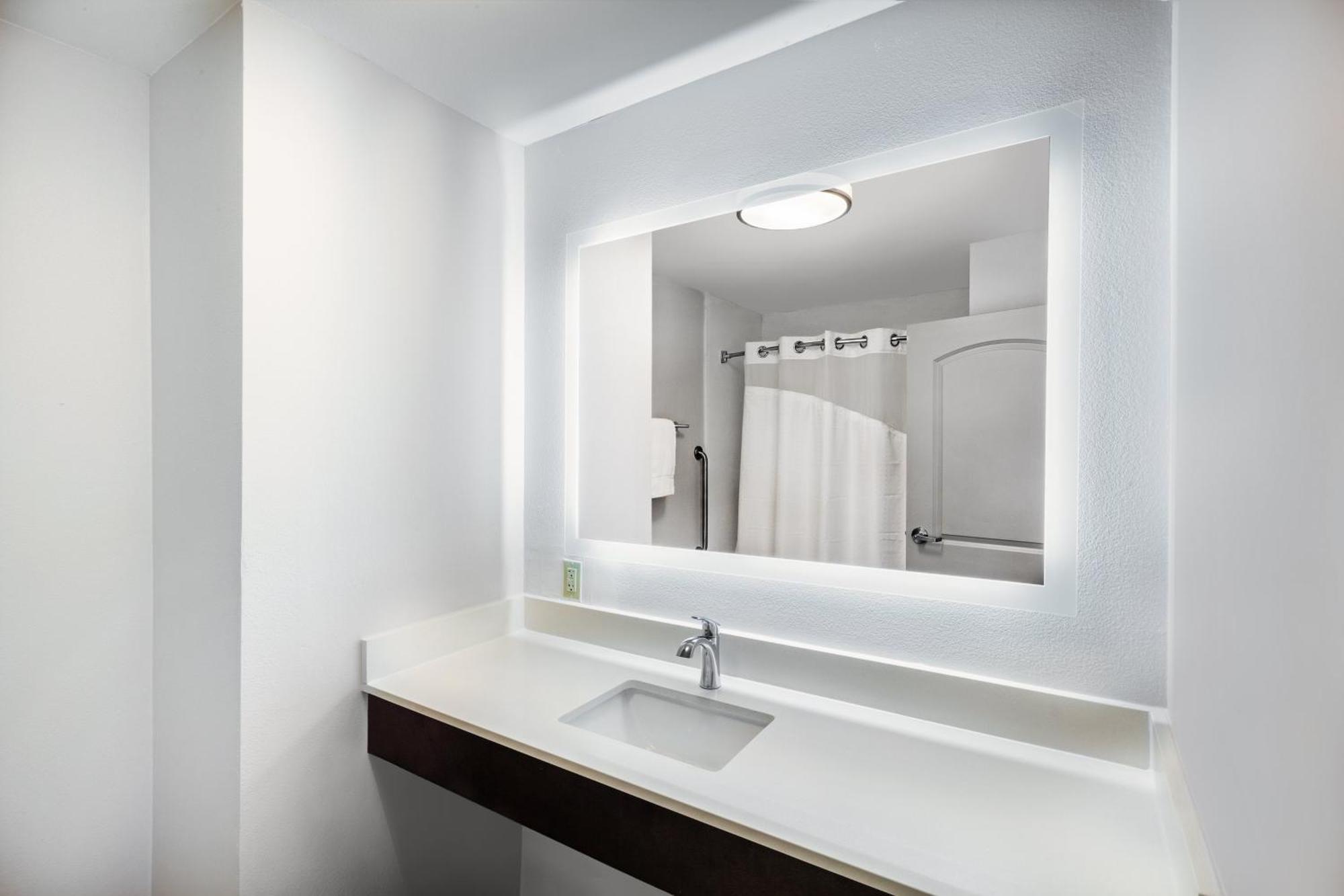 Holiday Inn Express & Suites Baton Rouge East By Ihg Prairieville Dış mekan fotoğraf